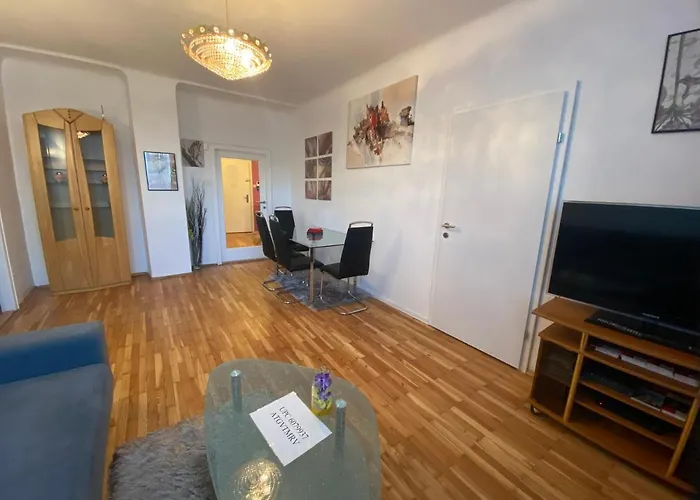 Apartment Domino