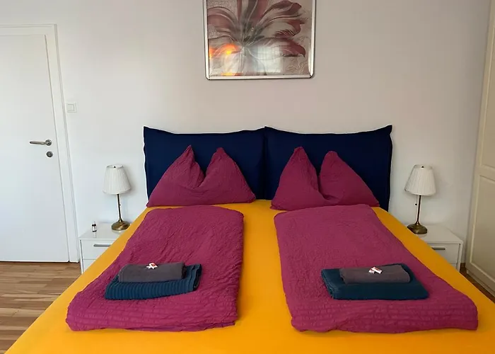 Apartment Domino